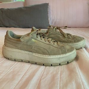 Platform Puma Sneakers